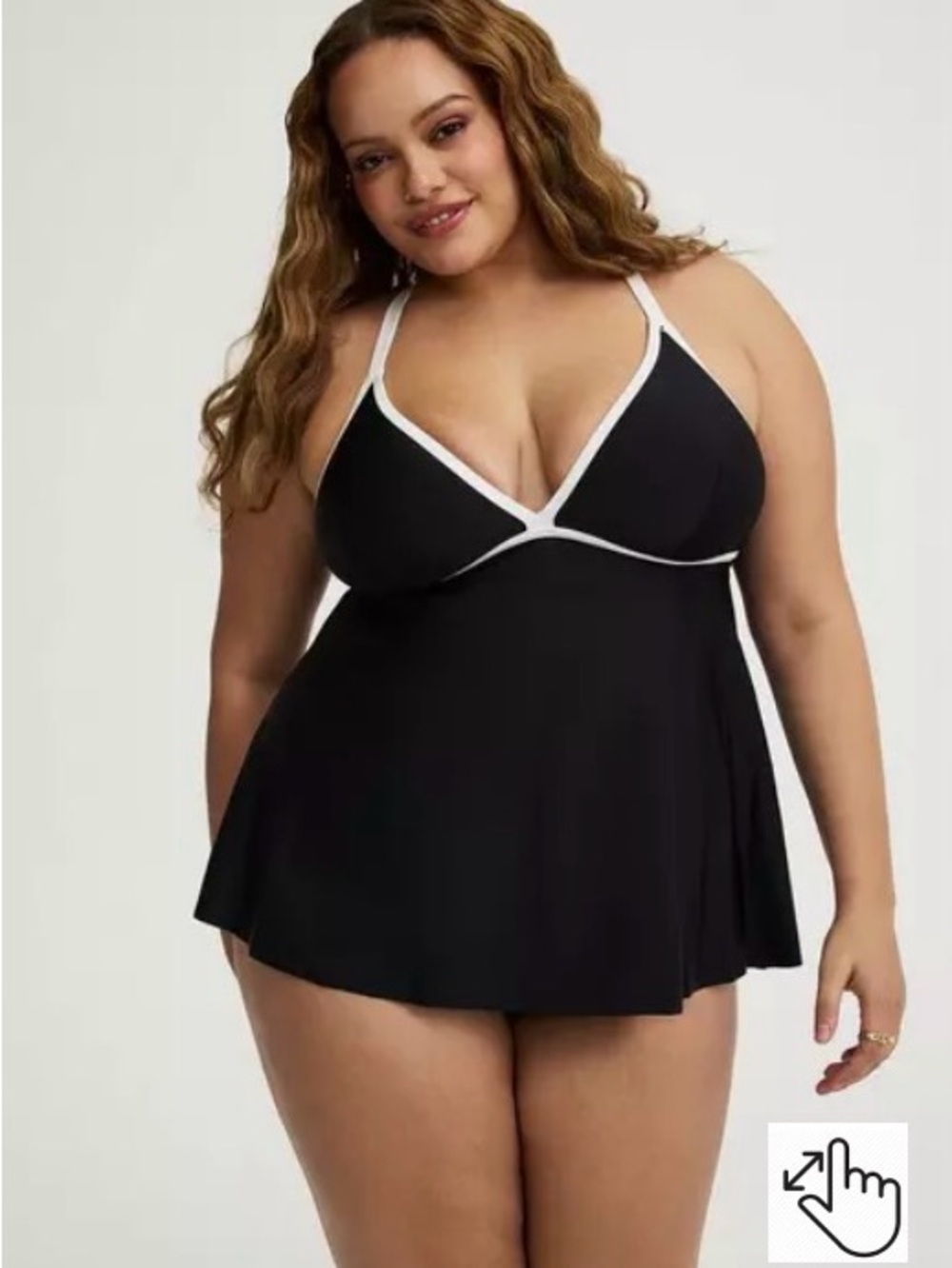 NWT Torrid Wireless Triangle Tankini Top ~ END OF SUMMER SALE!!